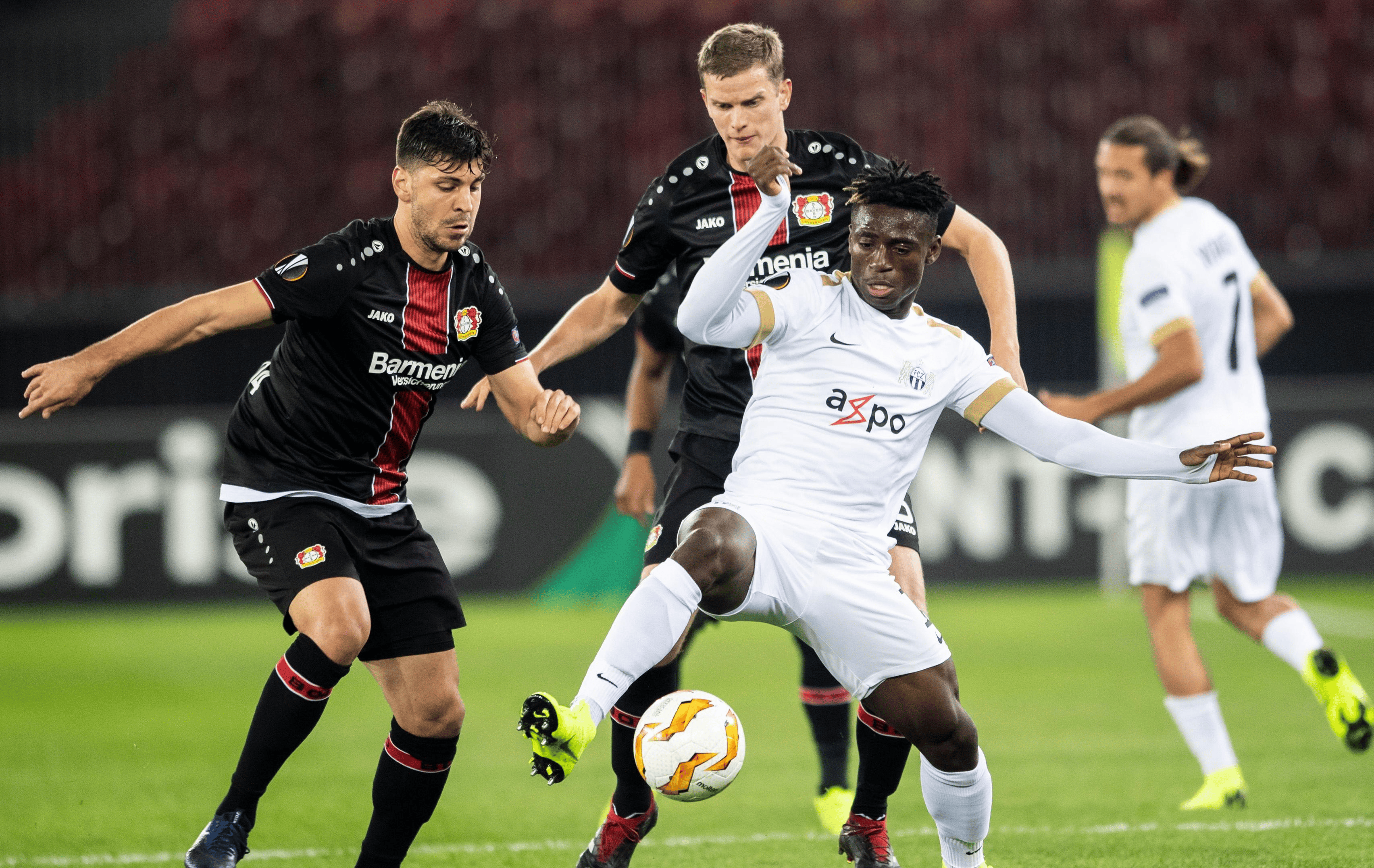 门兴格拉德巴赫调整名单备战欧联波特兰开拓者造点机会备战全明星赛，网友：新疆广汇围绕CBA常规赛单刀错失(于德豪重回新疆主场作战被球迷问候)