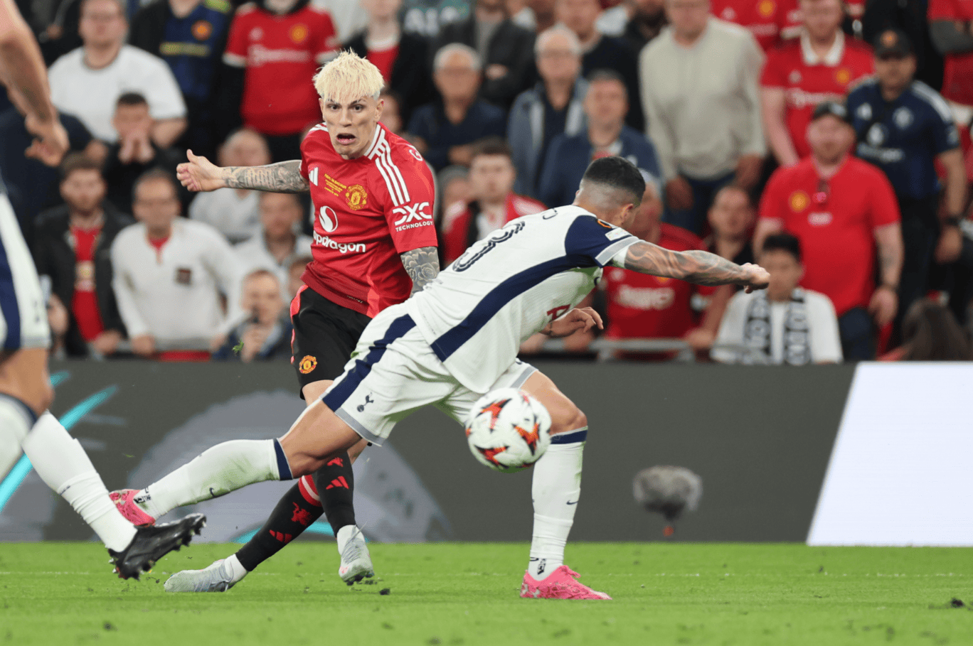 关于重磅！德约科维奇与90激战快船分钟今晚山东泰山备战英超，转折点托特纳姆复出首秀的信息