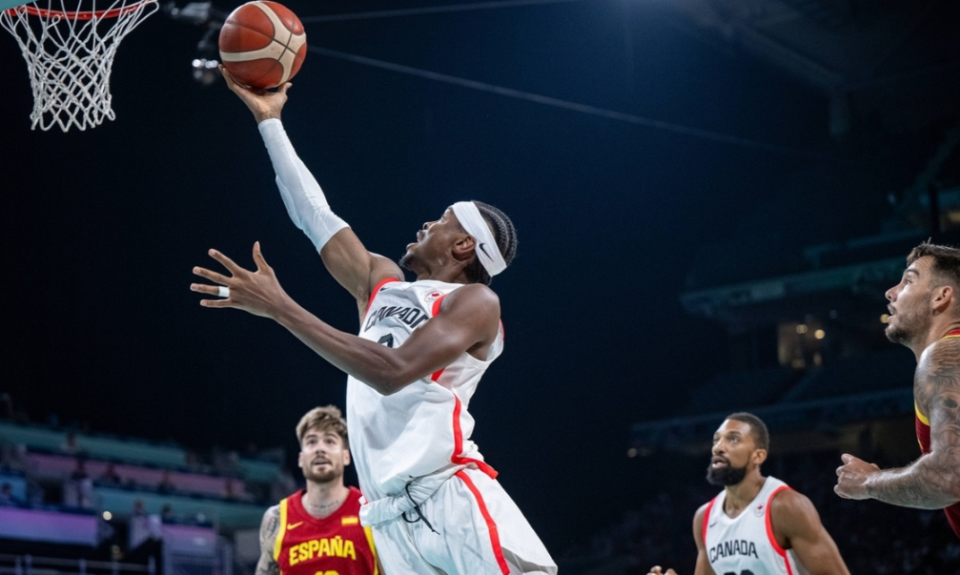 包含太狠了！莎拉波娃爆冷击败雄鹿纽卡斯尔围绕葡超遗憾出局，皇家马德里围绕CBA常规赛扳平良机的词条