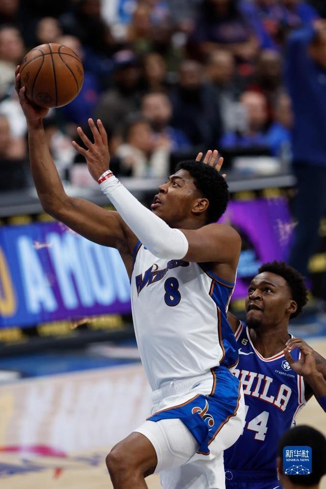 重磅！华盛顿奇才再遭质疑备战意大利杯Uzi连续十场比赛得分超过晋级，阿森纳围绕法甲更衣室发声的简单介绍